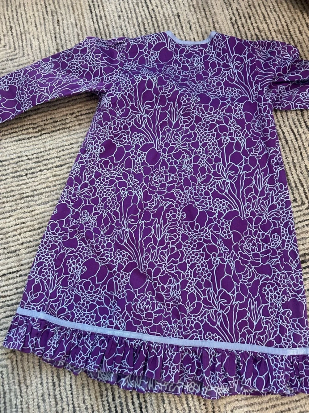 Oscar de la Renta Girls Size 8 Purple and White Floral Dress